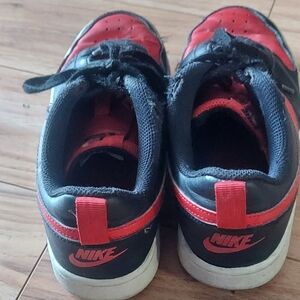 Youth nike court shoes 6Y
